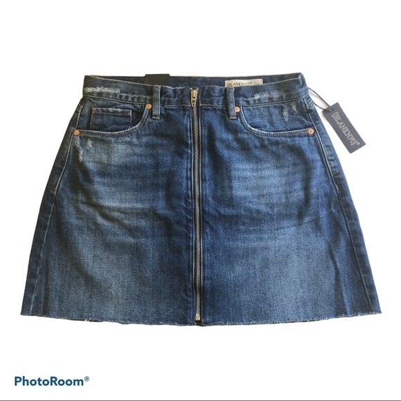 BLANK NYC Zipper Front Distressed Denim Skirt S/28 - Picture 1 of 14
